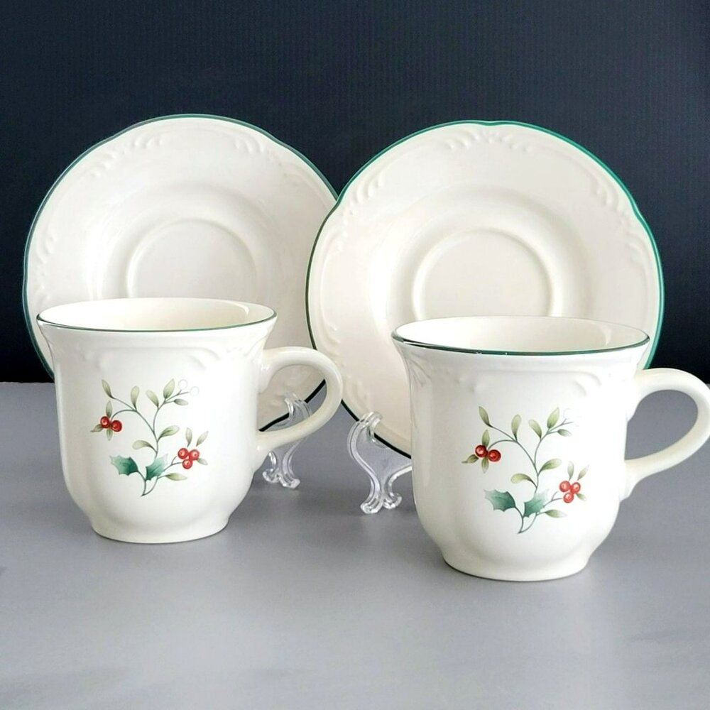 Pfaltzgraff Winterberry Cup & Saucer, 2 Sets, Winter Christmas Dishes USA Made - Picture 3 of 12
